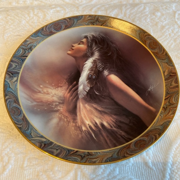 The Promise Native Beauty porcelain plate